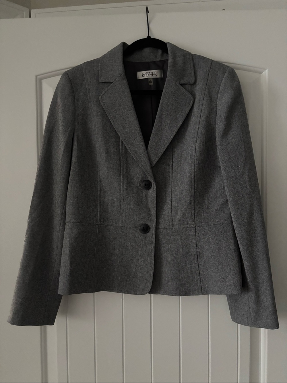 ⚜️Kasper Women's Gray Two-Button Tailored Blazer
